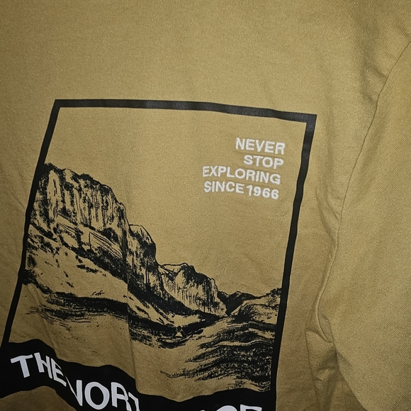 The North Face "Never Stop Exploring" Tee Shirt-Mens-Small-Tan - Picture 6 of 7